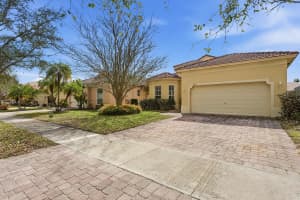 6117 Spring Lake Terrace, Fort Pierce, FL 34951 - MLS#R11164781