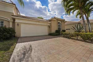 8400 Nicholls Point, West Palm Beach, FL 33411 - MLS#R11164814