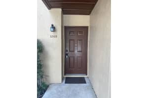 2505 Lakeview Circle, Royal Palm Beach, FL 33411 - MLS#R11164856