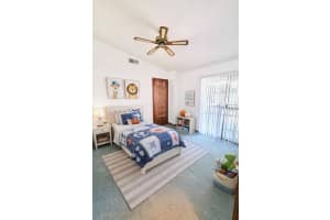 604 Castle Court, Port Saint Lucie, FL 34952 - MLS#R11164878