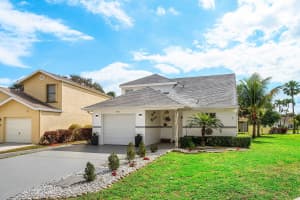 101 Azalea Circle, Boynton Beach, FL 33436 - MLS#R11164936