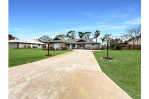 5602 Eagle Drive, Fort Pierce, FL 34951 - MLS#R11164941