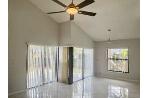 51 Baytree Circle, Boynton Beach, FL 33436 - MLS#R11164952