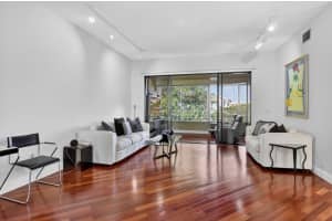 7535 La Paz Boulevard, Boca Raton, FL 33433 - MLS#R11164986