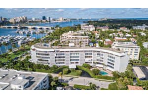 389 S Lake Drive 4f, Palm Beach, Fl 33480, Palm Beach