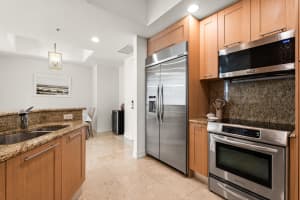 701 Olive Avenue, West Palm Beach, FL 33401 - MLS#R11164997