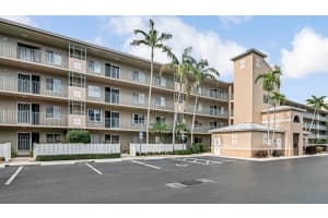 12565 Imperial Isle Drive, Boynton Beach, FL 33437 - MLS#R11165000