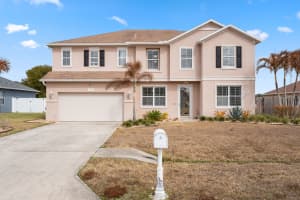 5835 Drill Court, Port Saint Lucie, FL 34986 - MLS#R11165021