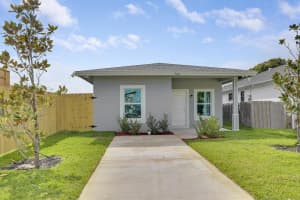 706 21st Street, West Palm Beach, FL 33407 - MLS#R11165025