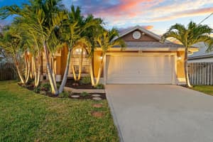 6229 Lucerne Street, Jupiter, FL 33458 - MLS#R11165048