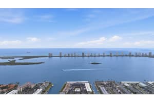 111 Shore Court, Juno Beach, FL 33408 - MLS#R11165117