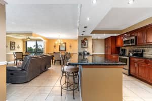 1915 Lavers Circle, Delray Beach, FL 33444 - MLS#R11165160