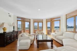 300 5th Avenue, Boca Raton, FL 33432 - MLS#R11165168