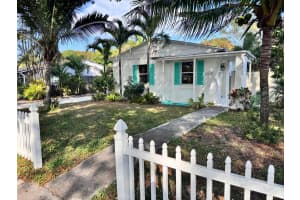 3012 Glenwood Road, West Palm Beach, FL 33405 - MLS#R11165192