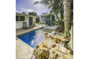 626 J Street, Lake Worth Beach, FL 33460 - MLS#R11165204