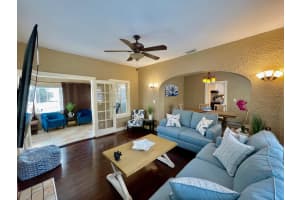 5555 Garden Avenue, West Palm Beach, FL 33405 - MLS#R11165208