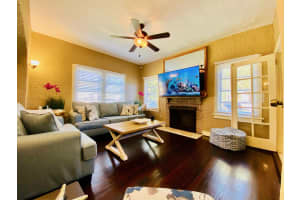 5555 Garden Avenue, West Palm Beach, FL 33405 - MLS#R11165208