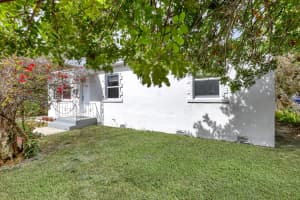 247 Silver Beach Road, West Palm Beach, FL 33403 - MLS#R11165226