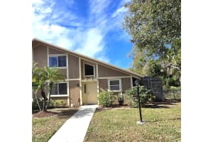 82 Maplecrest Circle, Jupiter, FL 33458 - MLS#R11165268