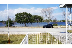 5160 Lake Osborne Drive, Lake Worth, FL 33461 - MLS#R11165277