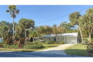 0338410282 Edgewood Drive, Stuart, FL 34996 - MLS#R11165279