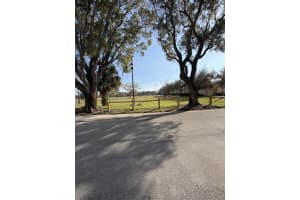 1017 Hampton Road, West Palm Beach, FL 33405 - MLS#R11165327