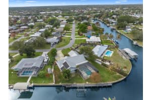 2204 5th Court, Vero Beach, FL 32962 - MLS#R11165363