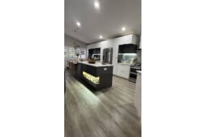 672 45 Avenue, Deerfield Beach, FL 33442 - MLS#R11165372