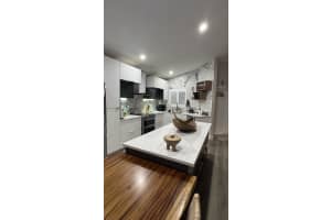 672 45 Avenue, Deerfield Beach, FL 33442 - MLS#R11165372