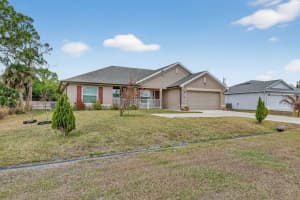 734 Bayshore Boulevard, Port Saint Lucie, FL 34983 - MLS#R11165391