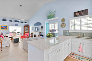 1828 Aynsley Way, Vero Beach, FL 32966 - MLS#R11165451