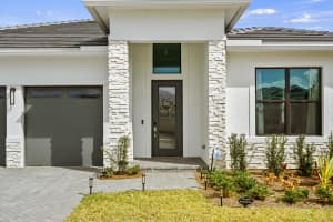 13008 Shinnecock Drive, Port Saint Lucie, FL 34987 - MLS#R11165480