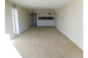 2741 Village Boulevard, West Palm Beach, FL 33409 - MLS#R11165498