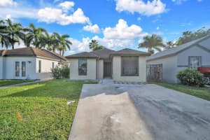 719 10th Street, Homestead, FL 33034 - MLS#R11165525