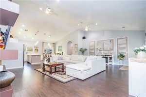 922 Clearmont Street, Sebastian, FL 32958 - MLS#R11165536