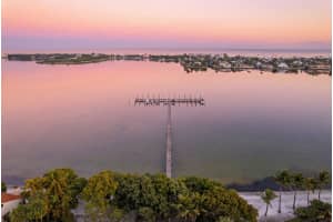 16 Via Lago, Boynton Beach, FL 33435, Boynton Beach, FL 33435 - MLS#R11165537