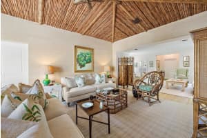 105 Evans Lane, Manalapan, FL 33462 - MLS#R11165551