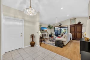 77 Ironwood Way, Palm Beach Gardens, FL 33418 - MLS#R11165573