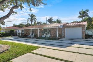 733 10th Avenue, Deerfield Beach, FL 33441 - MLS#R11165595