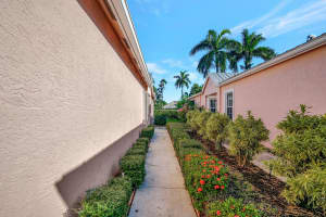 10769 Pelican Drive, Wellington, FL 33414 - MLS#R11165600