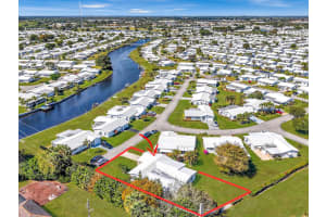 700 Canal Way, Boynton Beach, FL 33426 - MLS#R11165620