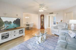 3755 Via Poinciana 106, Lake Worth, FL 33467, Lake Worth Beach, FL 33467 - MLS#R11165632