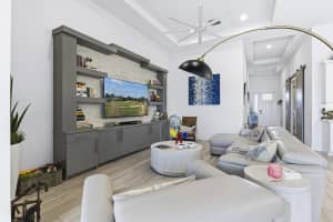 9921 Regency Way, West Palm Beach, FL 33412 - MLS#R11165644