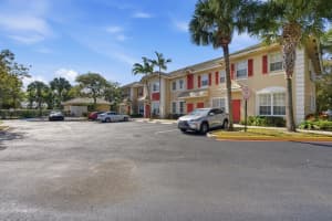 687 42nd Avenue, Plantation, FL 33317 - MLS#R11165656