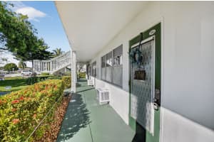 290 Oakridge Q 290, Deerfield Beach, FL 33442, Deerfield Beach, FL 33442 - MLS#R11165664