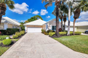 9213 Heathridge Drive, West Palm Beach, FL 33411 - MLS#R11165667