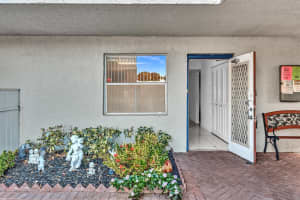 6650 Oriole Boulevard, Delray Beach, FL 33446 - MLS#R11165702