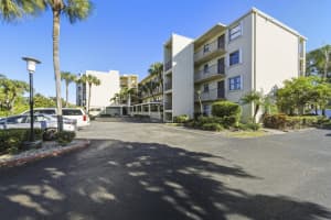 890 Federal Highway, Lantana, FL 33462 - MLS#R11165708