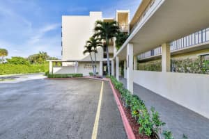 890 Federal Highway, Lantana, FL 33462 - MLS#R11165708