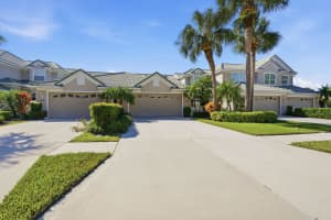 1632 Harbour Isle Circle, Port Saint Lucie, FL 34986 - MLS#R11165727